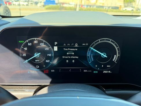 Used 2024 Kia Niro Wind FWD image 12