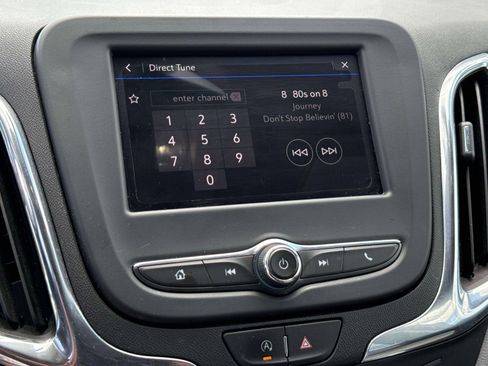 Used 2022 Chevrolet Equinox LS FWD image 8