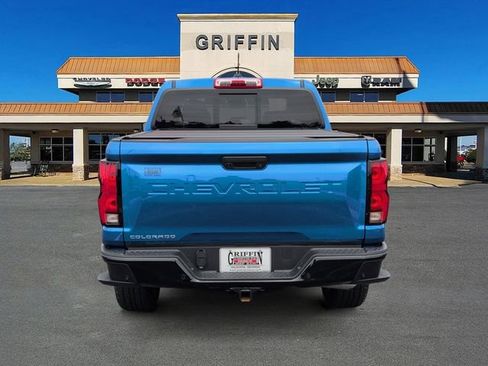 Used 2023 Chevrolet Colorado Z71 w/ Z71 Convenience Package 2 AWD/4WD image 8