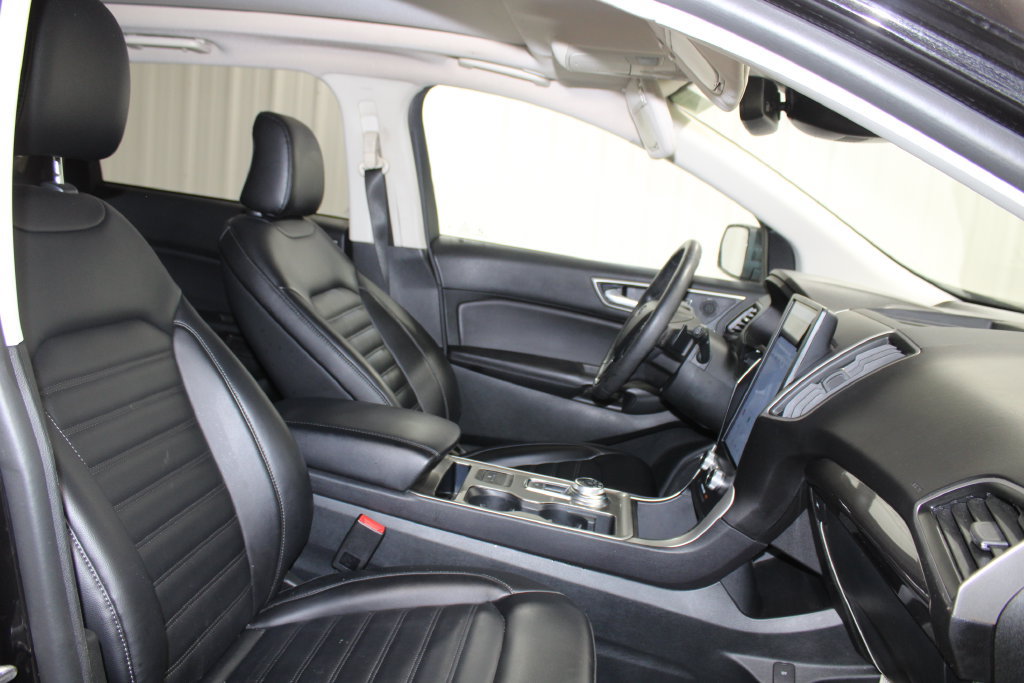 Used 2024 Ford Edge SEL w/ Convenience Package AWD/4WD image 23