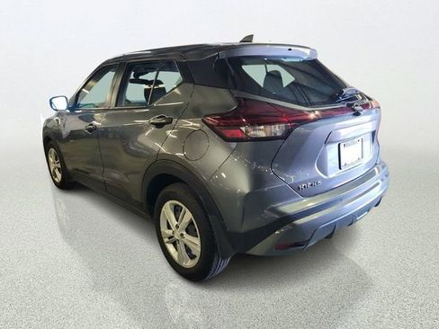 Used 2025 Nissan Kicks Play S FWD image 4