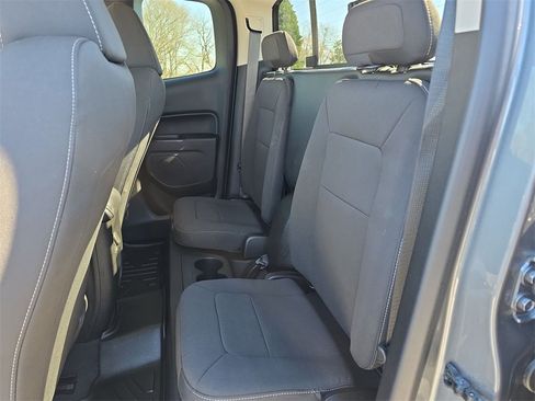 Used 2021 Chevrolet Colorado LT w/ LT Convenience Package image 21