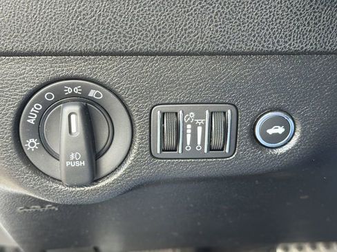 Used 2021 Dodge Charger R/T RWD image 19
