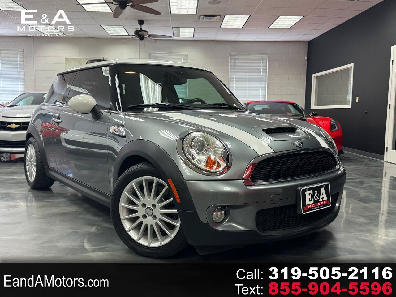 Used 2009 MINI Cooper S FWD image 1