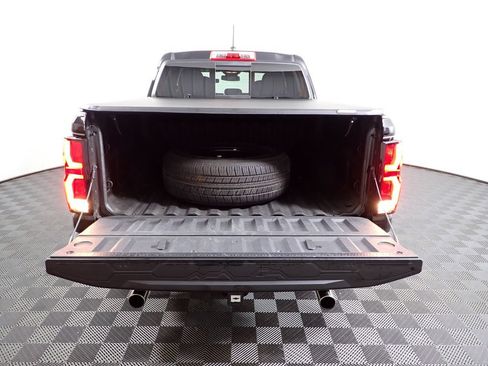 Used 2026 Chevrolet Colorado Z71 AWD/4WD image 15
