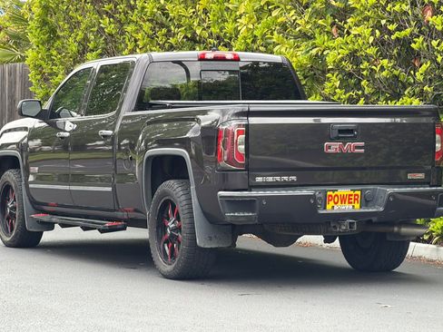 Used 2016 GMC Sierra 1500 SLT w/ All-Terrain Package AWD/4WD image 6