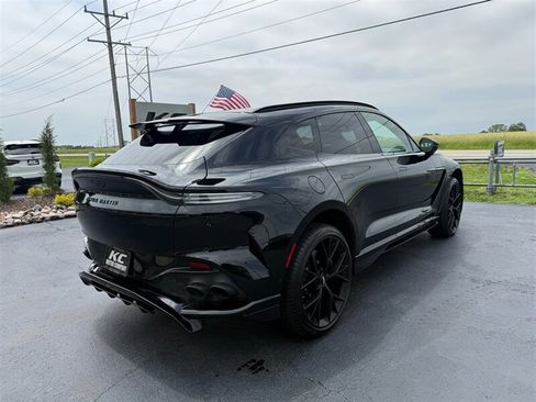 Used 2025 Aston Martin DBX 707 AWD/4WD image 7