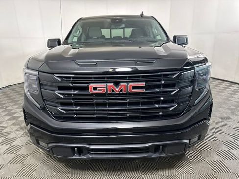 Used 2024 GMC Sierra 1500 Elevation w/ Preferred Package image 8
