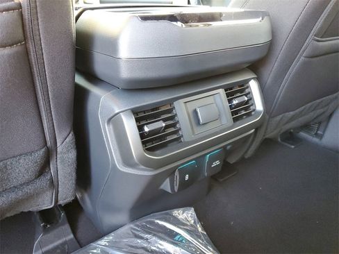 New 2024 Ford F150 XLT w/ Equipment Group 302A MID image 31