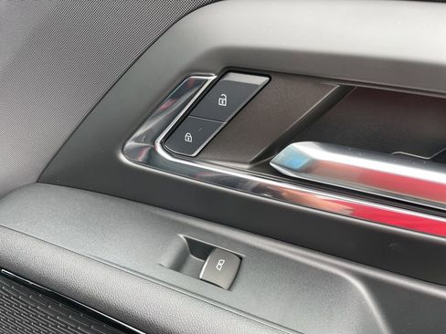 New 2024 Chevrolet Silverado EV RST AWD/4WD image 61