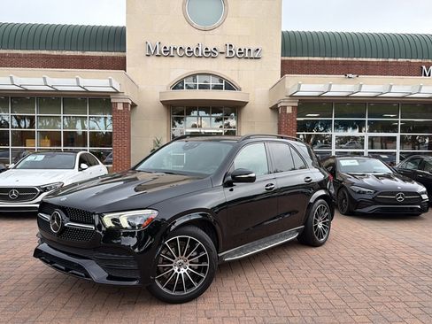 Used 2022 Mercedes-Benz GLE 350 w/ AMG Line Exterior image 1