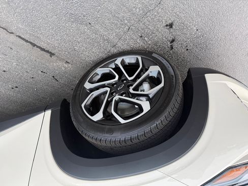 New 2026 Chevrolet Trax RS w/ Driver Confidence Package image 9