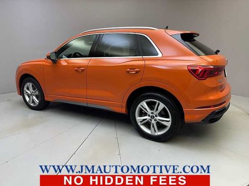 Used 2021 Audi Q3 2.0T Premium w/ Convenience Package AWD/4WD image 3
