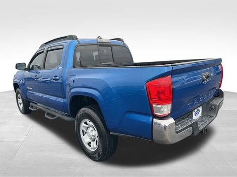 Used 2016 Toyota Tacoma SR5 w/ Towing Package image 8