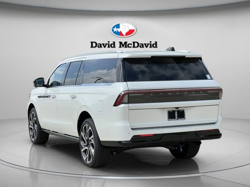 New 2026 Lincoln Navigator L Black Label AWD/4WD image 5