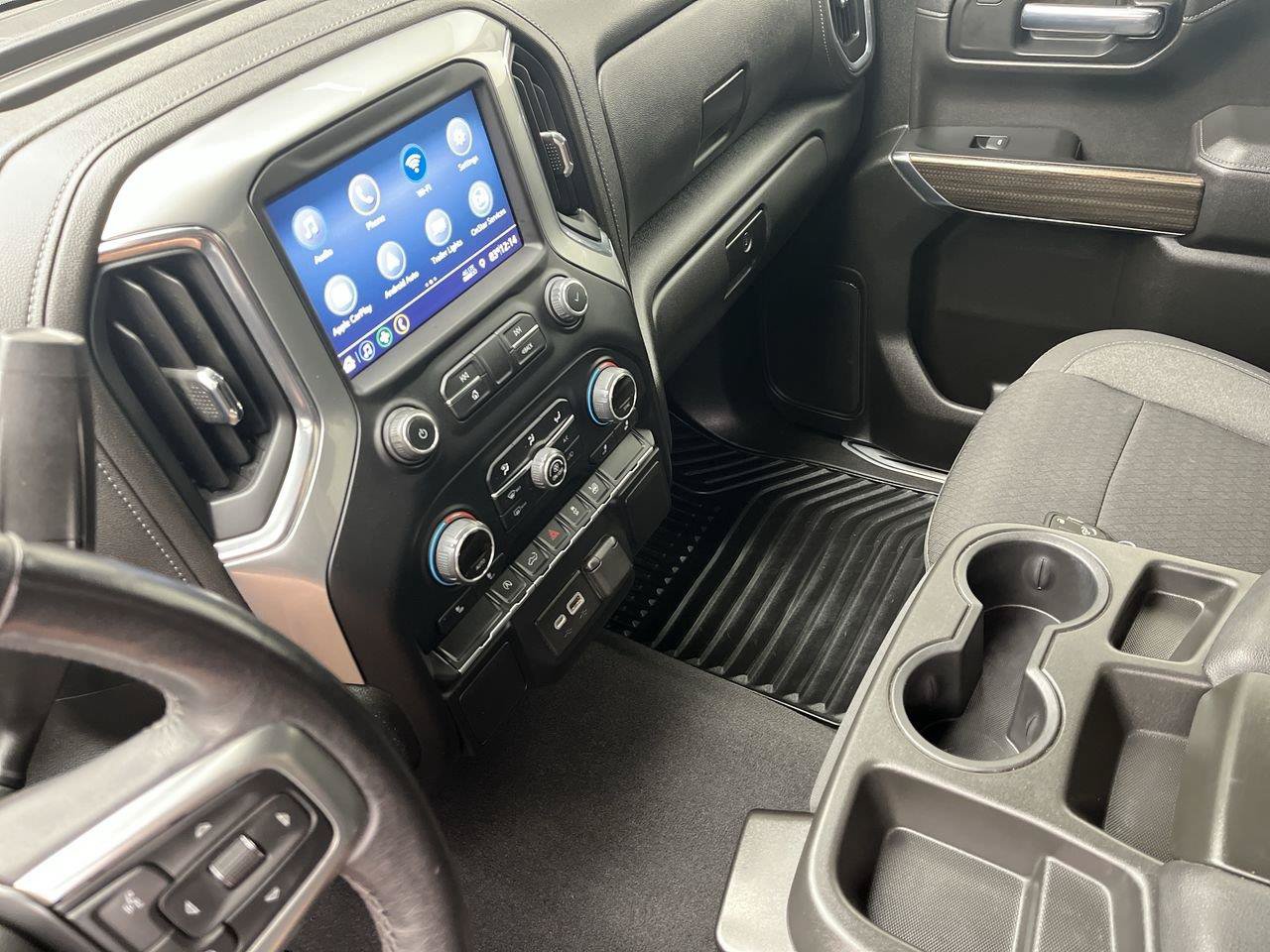 Certified 2022 Chevrolet Silverado 1500 LT AWD/4WD image 18