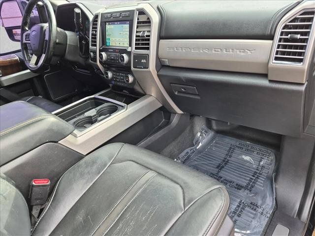 Used 2017 Ford F350 Platinum w/ Platinum Ultimate Package AWD/4WD image 23