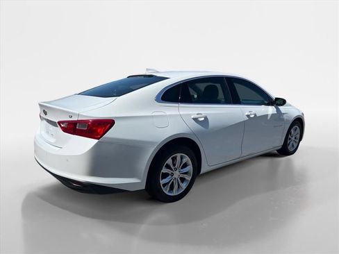 Used 2024 Chevrolet Malibu LT FWD image 5