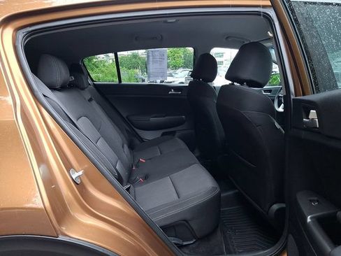 Used 2020 Kia Sportage LX AWD/4WD image 38