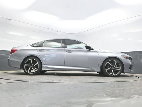 Used 2022 Honda Accord Sport image 41