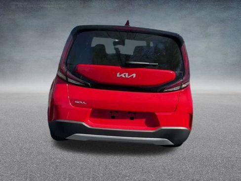 Used 2023 Kia Soul LX w/ LX Technology Package image 20