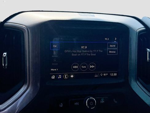Used 2025 Chevrolet Silverado 2500 Custom w/ Custom Value Package AWD/4WD image 14