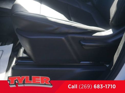 Used 2020 Chevrolet Silverado 1500 W/T w/ WT Fleet Convenience Package AWD/4WD image 21