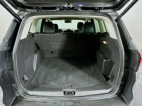 Used 2019 Ford Escape Titanium image 26