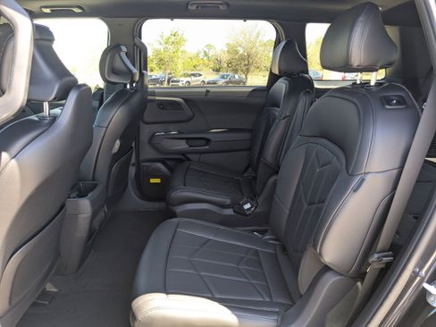 New 2027 Kia Telluride SX X-Line w/ Towing Package AWD/4WD image 18