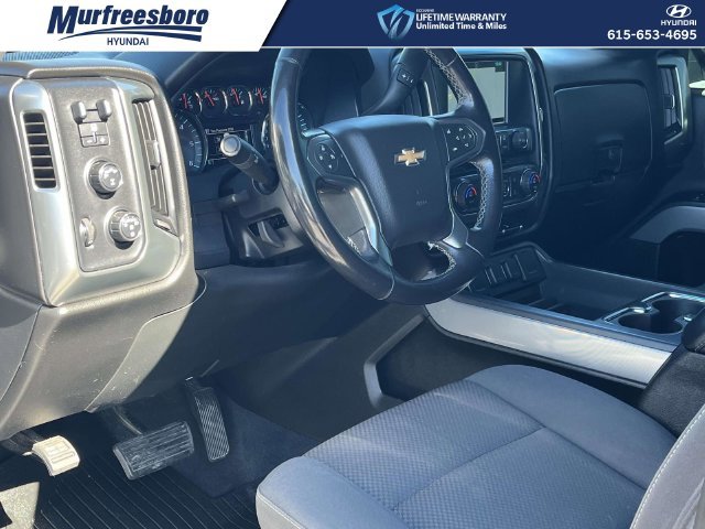 Used 2018 Chevrolet Silverado 1500 LT w/ All Star Edition AWD/4WD image 13