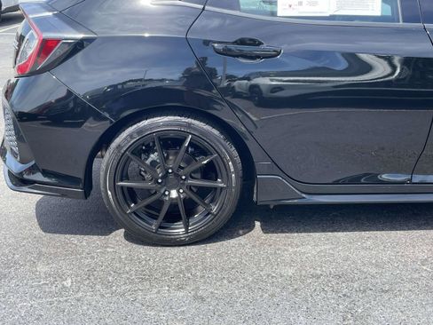 Used 2018 Honda Civic Sport Touring image 7