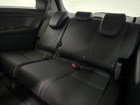 Used 2023 Honda Odyssey Sport image 18