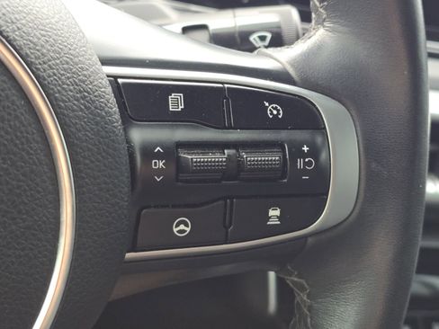 Used 2023 Kia K5 GT-Line image 29