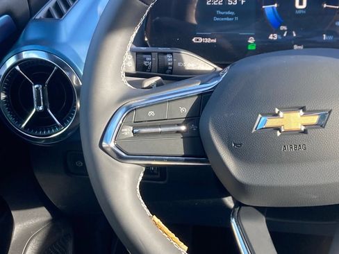 New 2026 Chevrolet Equinox EV LT AWD/4WD image 15