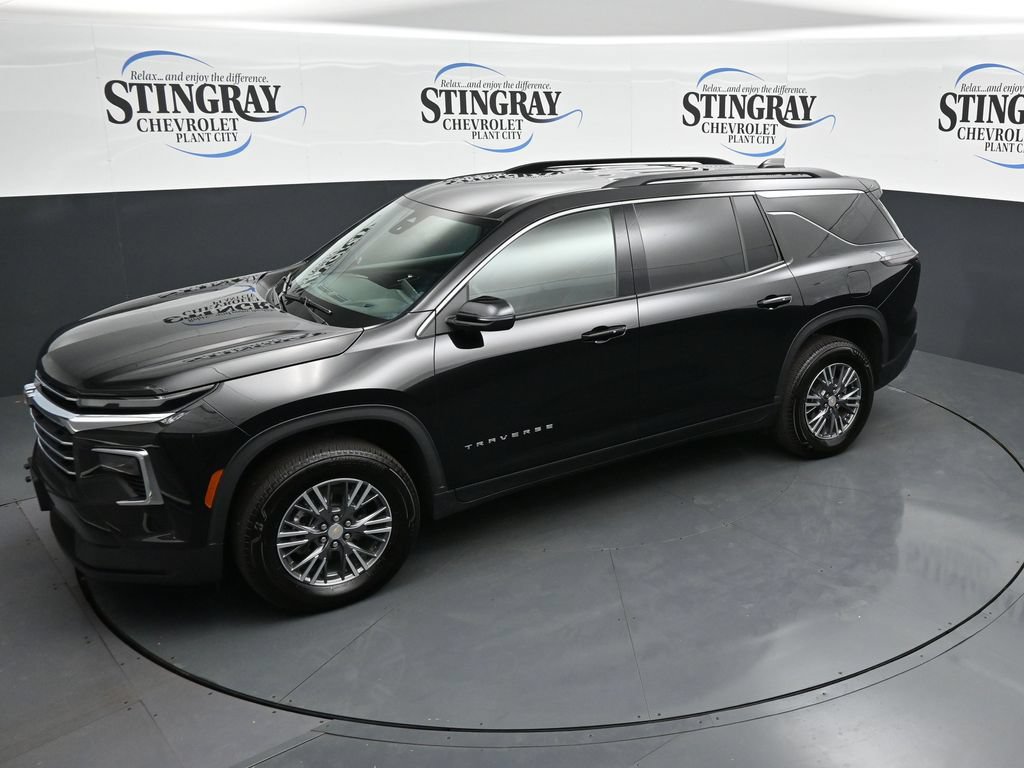 Used 2026 Chevrolet Traverse LT AWD/4WD image 14