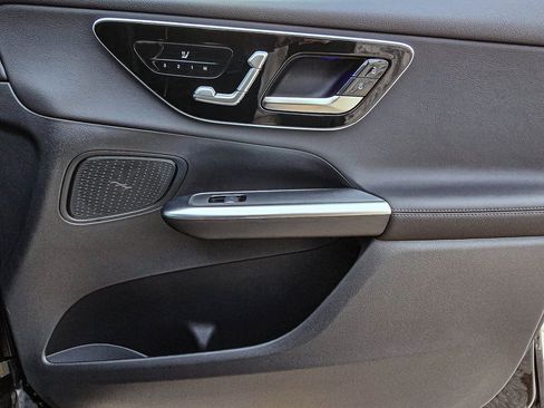 New 2026 Mercedes-Benz GLC 300 4MATIC image 35