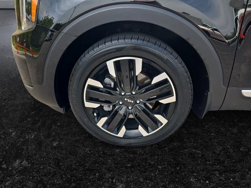 Used 2025 Kia Telluride SX Prestige AWD/4WD image 9