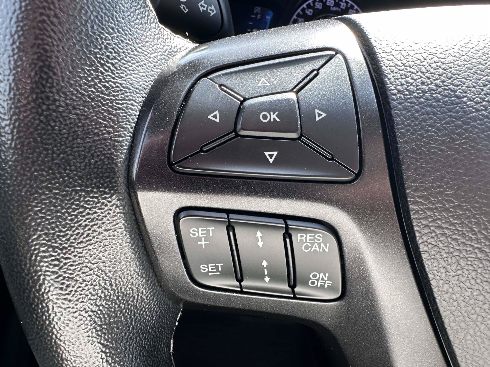 Used 2023 Ford Ranger Lariat w/ Tremor Off-Road Package AWD/4WD image 16
