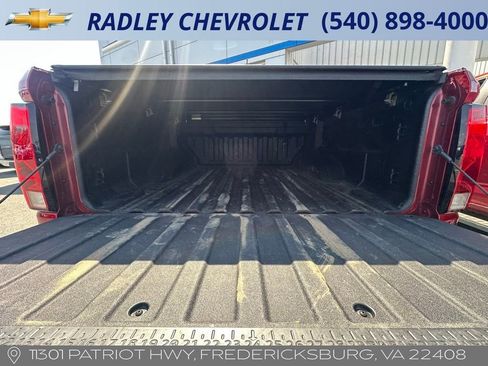 Certified 2025 Chevrolet Colorado W/T w/ Advanced Trailering Package AWD/4WD image 18