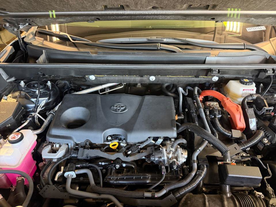 Certified 2024 Toyota RAV4 XSE w/ Advanced Technology Package AWD/4WD image 20