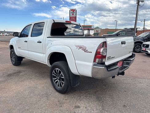 Used 2010 Toyota Tacoma 4x4 Double Cab image 4