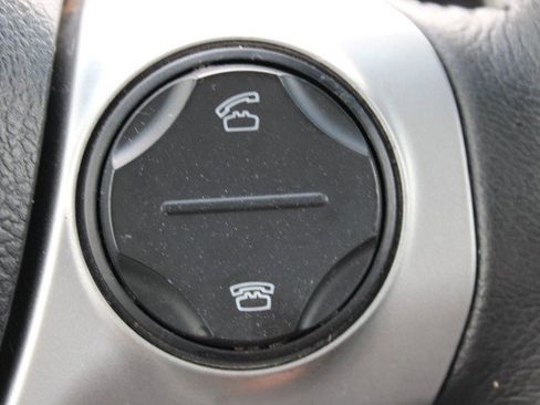 Used 2012 Toyota Camry SE FWD image 22
