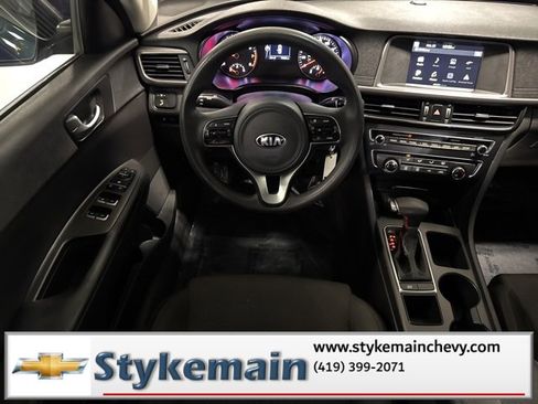 Used 2018 Kia Optima LX w/ 17" Alloy Wheels Package image 4