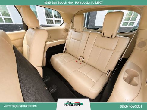 Used 2019 Nissan Pathfinder Platinum AWD/4WD image 15