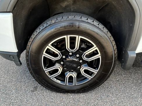 Used 2020 GMC Sierra 2500 AT4 w/ AT4 Premium Package image 32