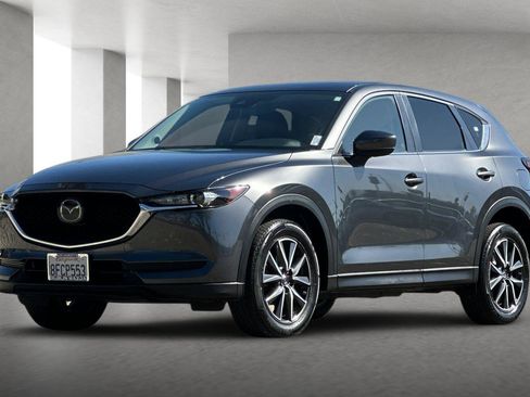 Used 2018 MAZDA CX-5 Touring w/ Preferred Equipment Package image 8