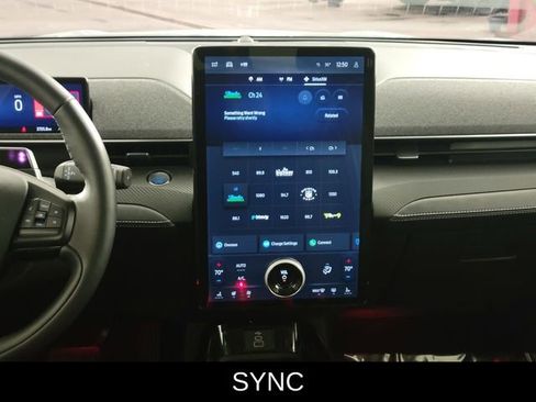 Used 2025 Ford Mustang Mach-E Premium image 22