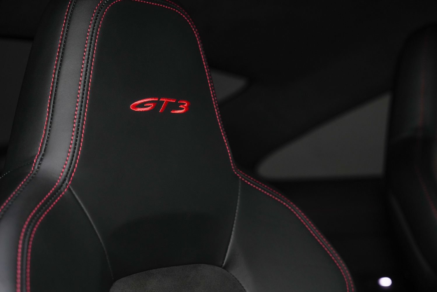 Used 2022 Porsche 911 GT3 RWD image 31