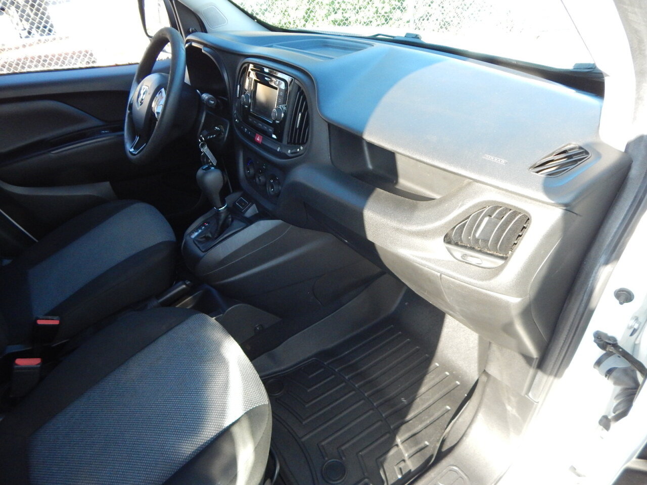 Used 2020 RAM ProMaster City Tradesman FWD image 18