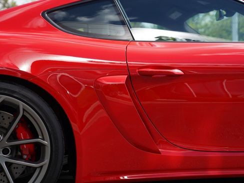 Used 2023 Porsche 718 Cayman GT4 RWD image 23
